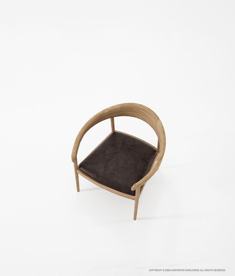 CHILLAX Easy Chair with Leather