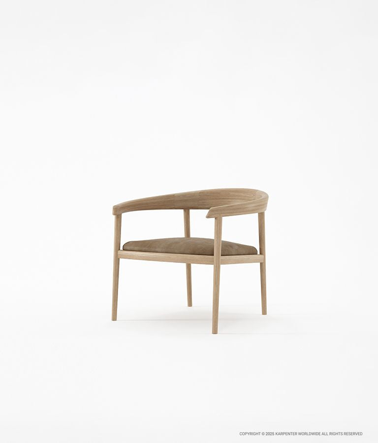 CHILLAX Easy Chair with Leather