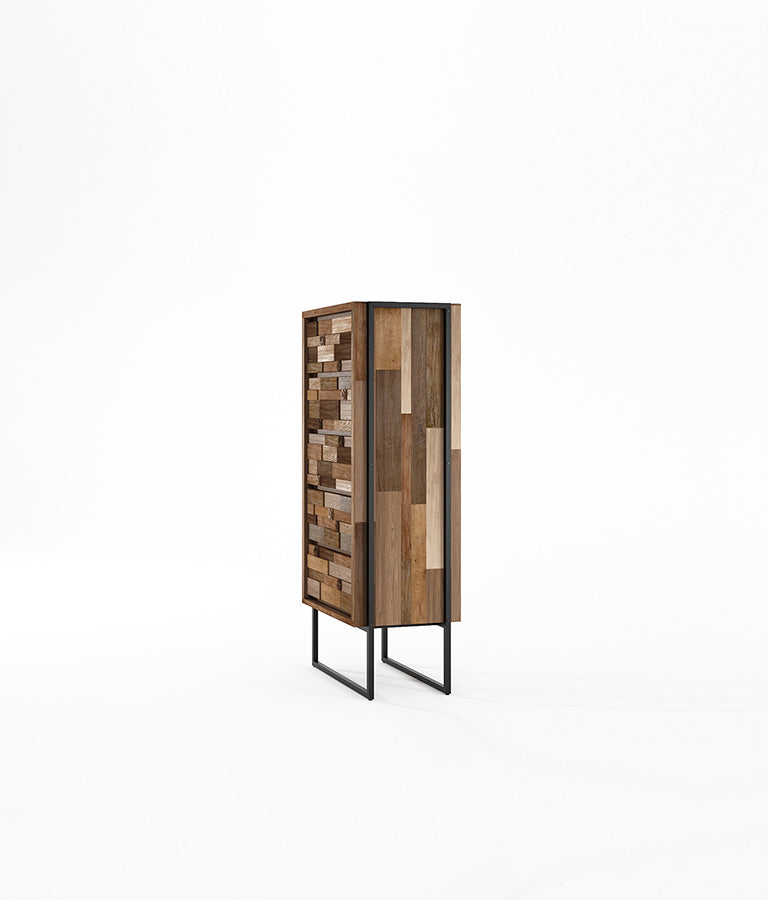 CARV'N IN BLACK Tall Chest w/ 5 Drawers