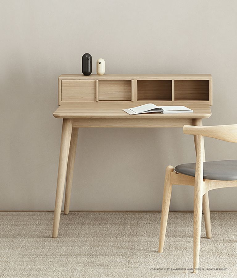 EAST Desk