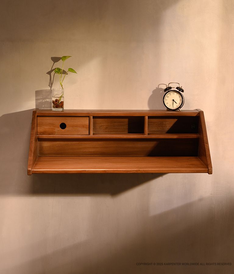 HANG Desk