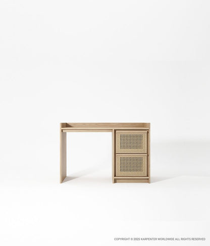 ROOTS Desk