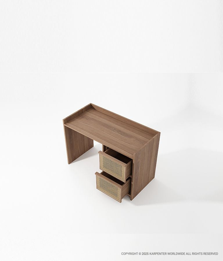 ROOTS Desk