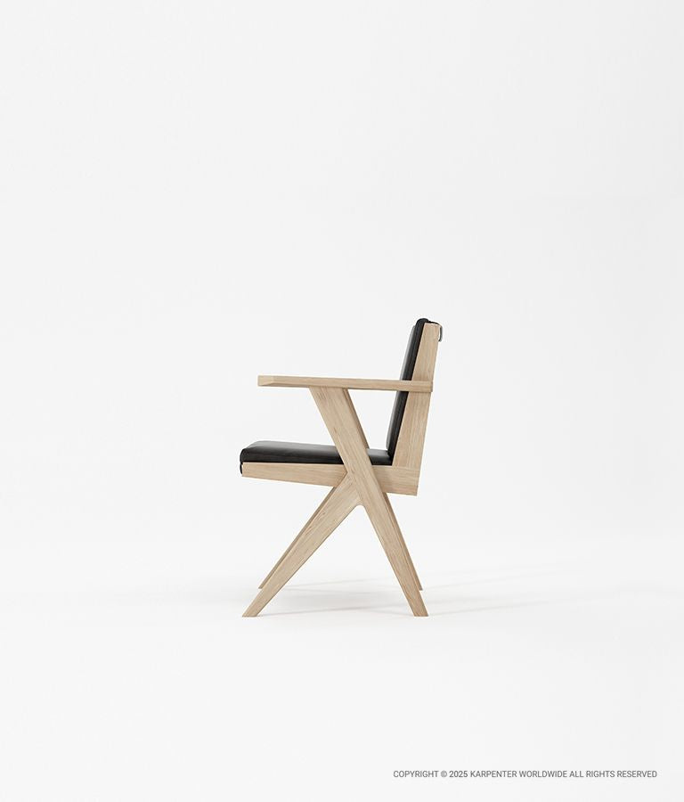 TRIBUTE Armchair w/ Leather